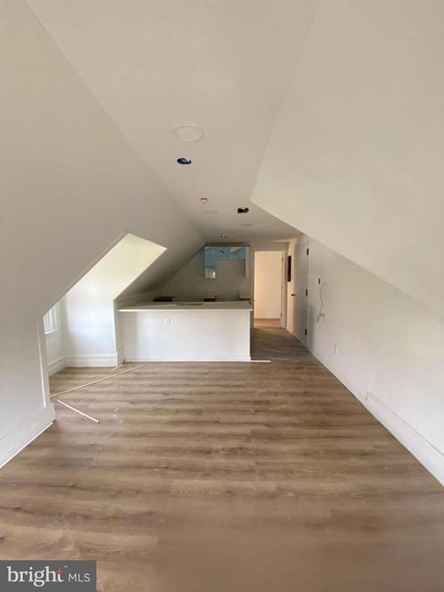 5l-260 W Johnson Street, PHILADELPHIA, PA, 19144 | Card Image