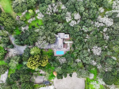 380 La Questa Way, Woodside, CA, 94062-2428 | Card Image