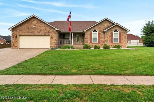 417 New Christman Ln, Shepherdsville, KY, 40165-7639 | Card Image
