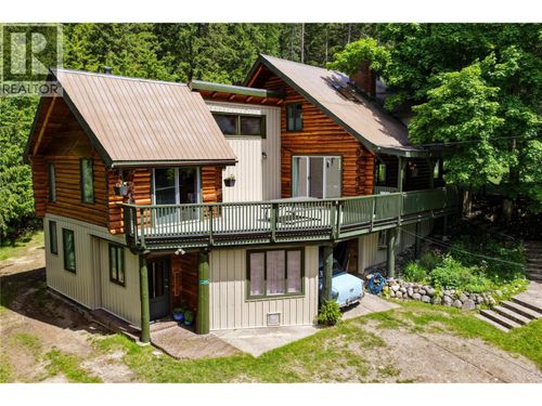 375 Alexander Road, Nakusp, BC, V0G1R1 | Card Image