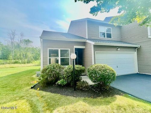 108 Harvard Rd, Watervliet, NY, 12189-1212 | Card Image