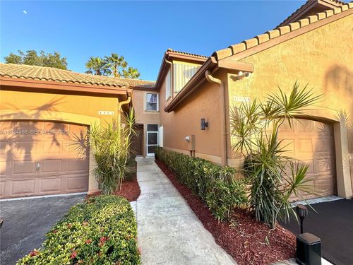 1564-1564 Veracruz Ln, Weston, FL, 33327-1732 | Card Image