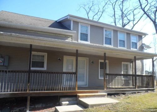 19 Old Post Rd, Esopus, NY, 12429-2516 | Card Image