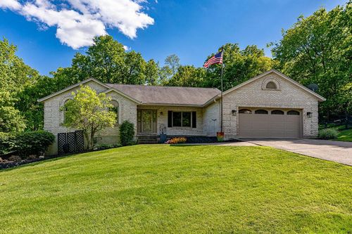 511 Elk Ridge Ln, Lawrenceburg, IN, 47025 | Card Image