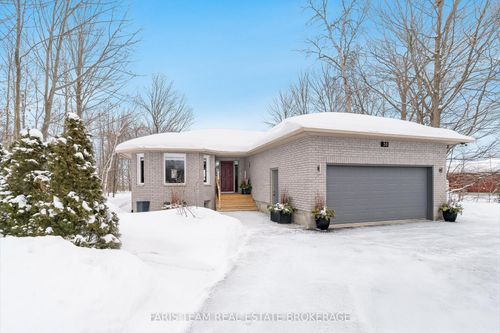 30 Bourgeois Beach Rd, Victoria Harbour, ON, L0K2A0 | Card Image