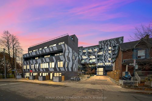 602-138 St Helens Ave, Toronto, ON, M6H0B8 | Card Image