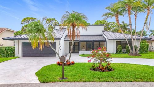 5100 Pineview Cir, Delray Beach, FL, 33445-4386 | Card Image