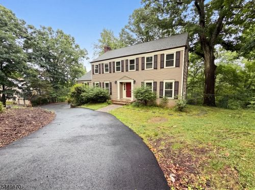 101 Wexford Way, Basking Ridge, NJ, 07920-2433 | Card Image
