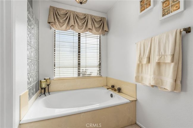 2252 Verbena Ave, House other with 4 bedrooms, 3 bathrooms and 4 parking in Upland CA | Image 32
