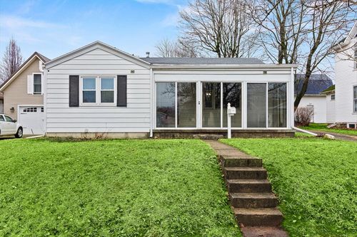 617 S Madriver St, Bellefontaine, OH, 43311-1835 | Card Image