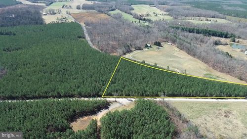 3B Maple Bridge Rd, Dillwyn, VA, 23936 | Card Image