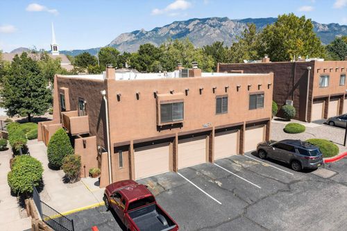 24b-5801 Lowell St Ne, Albuquerque, NM, 87111-5958 | Card Image