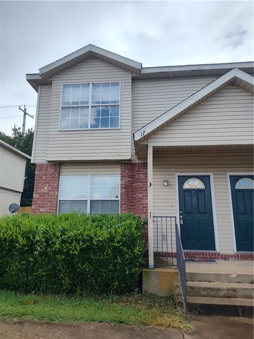 17 W Rainsong St, Farmington, AR, 72730-8633 | Card Image