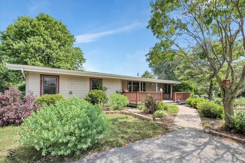 944 E County Line Road, Beecher, IL, 60401 | Card Image
