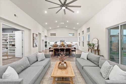 9470 Mirabelle St, Roseville, CA, 95747-6136 | Card Image