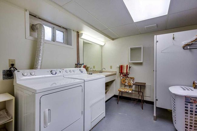 18 Poplar Cres, Home with 3 bedrooms, 2 bathrooms and 1 parking in Springbrook AB | Image 24