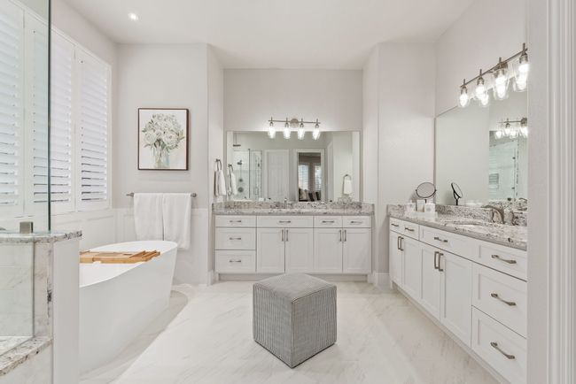 9101 Cedar Rdg, House other with 5 bedrooms, 5 bathrooms and null parking in Lantana TX | Image 22