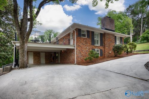 1501 Big Cove Rd Se, Huntsville, AL, 35801-2115 | Card Image