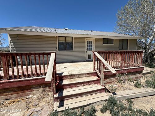 229 Cowboy Ct, Round Mountain, NV, 89045-9830 | Card Image