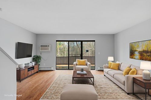 135-135 Wellington Dr, Farmington, CT, 06032-3234 | Card Image