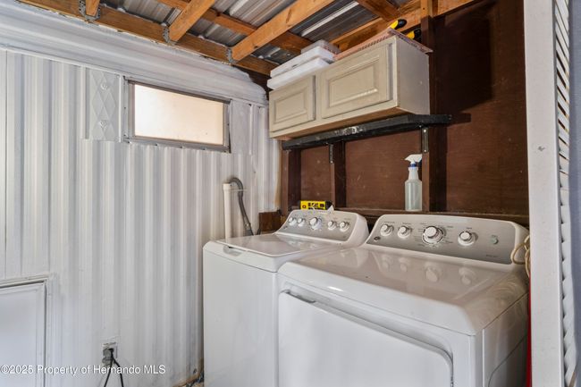 8732 County Road 647, House other with 3 bedrooms, 1 bathrooms and null parking in Bushnell FL | Image 41
