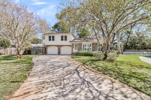 931 Night Heron Dr, Mount Pleasant, SC, 29464-4105 | Card Image