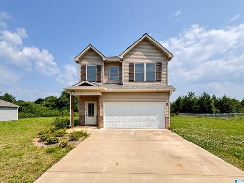 212 Buckhorn Cir, Weaver, AL, 36277-5202 | Card Image