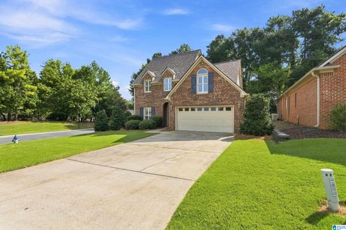 3600 Courtyard Ln, Vestavia Hills, AL, 35216-6924 | Card Image