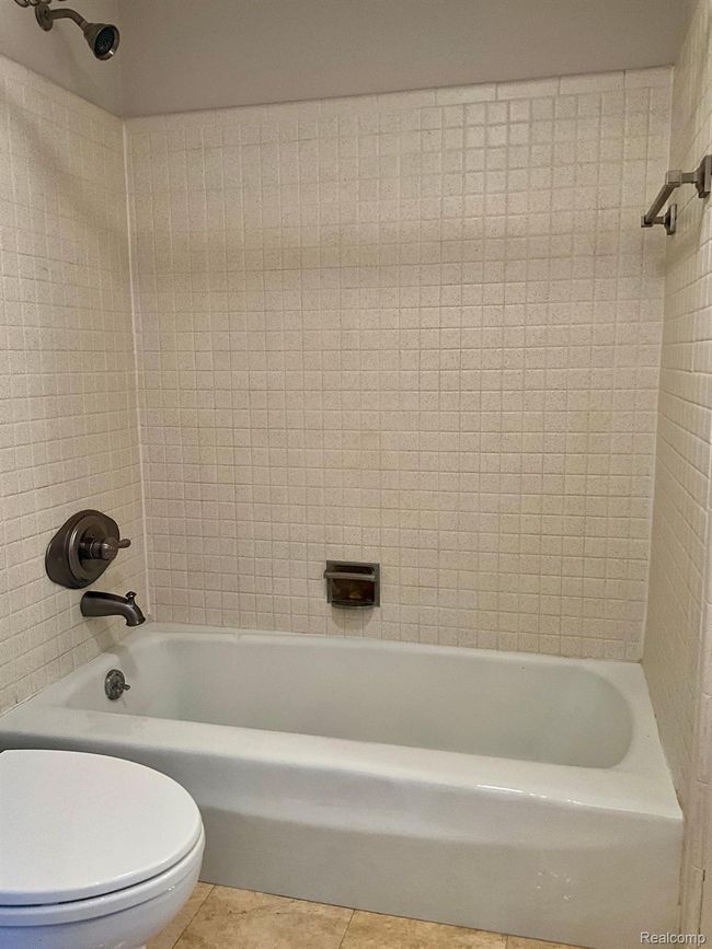 Full Bathroom with plenty of storage | Image 14