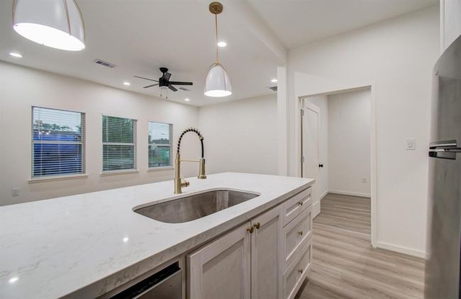 4006 Navigation Blvd, Home with 1 bedrooms, 1 bathrooms and null parking in Houston TX | Image 14