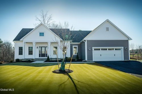 32 Heritage Way, Selkirk, NY, 12158-1284 | Card Image