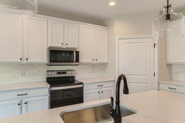 A - 3680 Cora Ct, Condo with 3 bedrooms, 2 bathrooms and null parking in Newburgh IN | Image 8