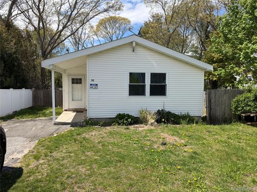 52 Judith Dr, Coram, NY, 11727-4076 | Card Image