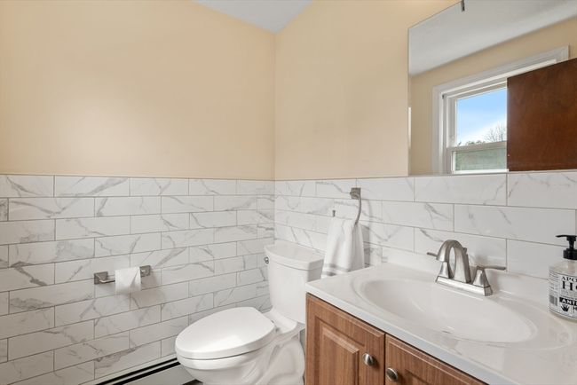 22 Langdon Rd, House other with 4 bedrooms, 3 bathrooms and 4 parking in Wayland MA | Image 18