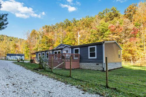 184 Ancient Springs Rd, Hinkle, KY, 40953-8301 | Card Image