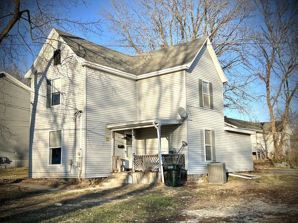Grand Ave, Fulton, MO 65251