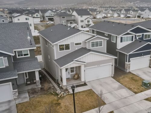 4206 E Bonne Vista Dr, Eagle Mountain, UT, 84005-5333 | Card Image