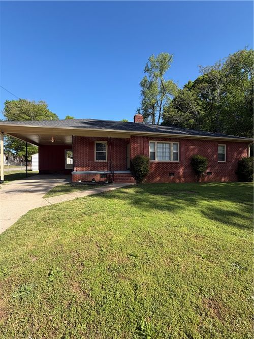 2616 Page Dr, Anderson, SC, 29625-2614 | Card Image