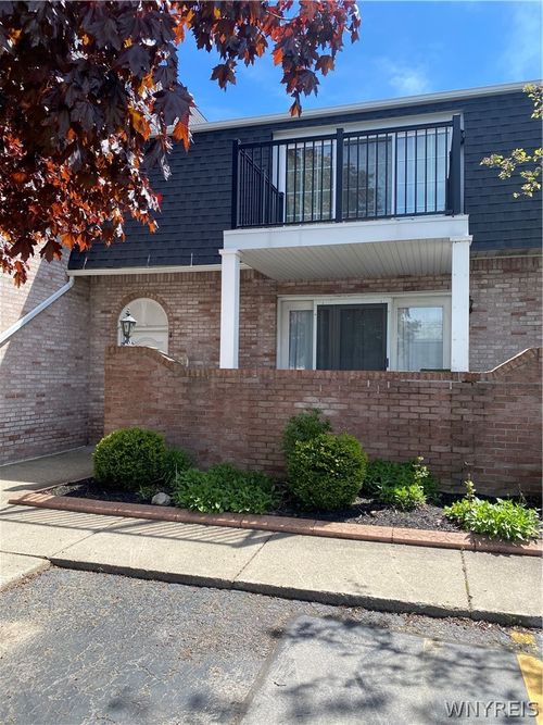 4-4585 Chestnut Ridge Rd, Amherst, NY, 14228-3362 | Card Image