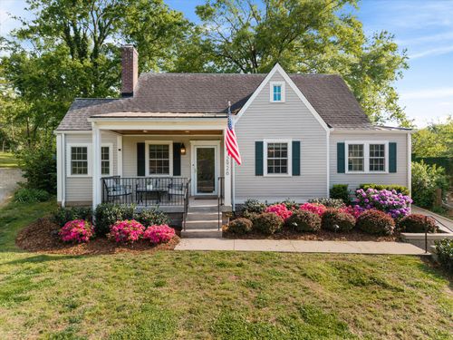 2926 Primrose Cir, Nashville, TN, 37212-6016 | Card Image