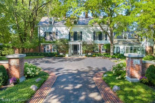 62 Woodley Rd, Winnetka, IL, 60093-3747 | Card Image