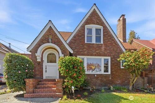 7311 Seward Park Ave S, Seattle, WA, 98118-4244 | Card Image