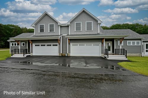 20 Kasnet Dr, Rye, NH, 03870-4404 | Card Image