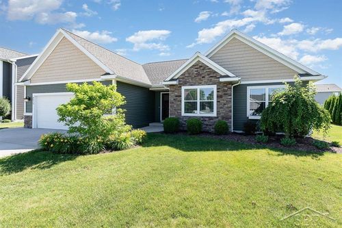 8614 Summer Ridge Dr, Freeland, MI, 48623-9129 | Card Image