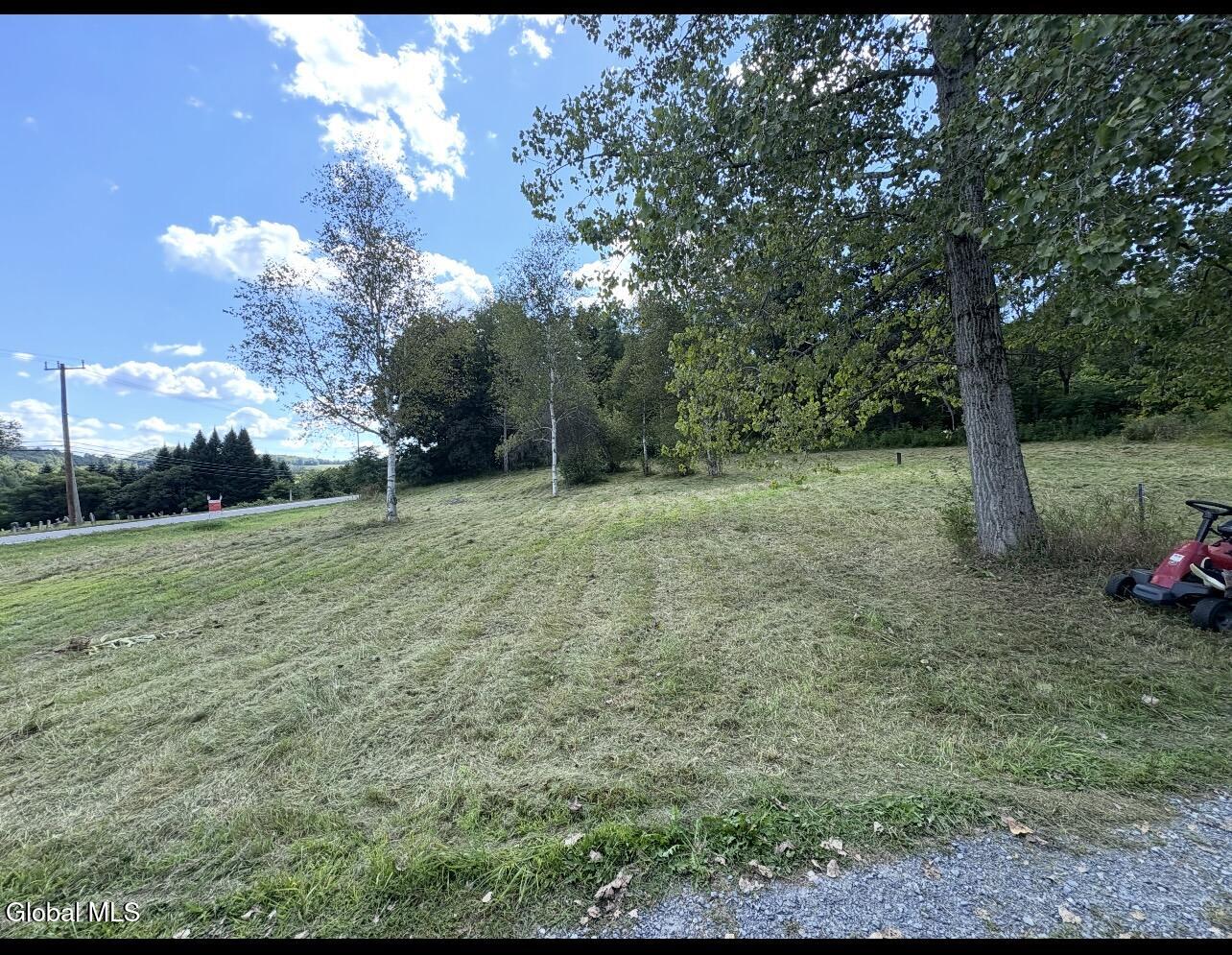 Land in Granville