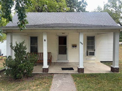 736 E 14th Street, Baxter Springs, KS, 66713 | Card Image