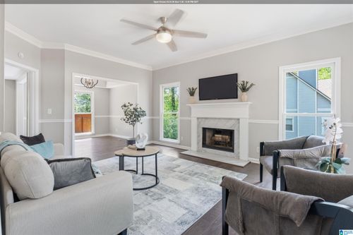 1617 Beckham Dr, HOMEWOOD, AL, 35209-1721 | Card Image