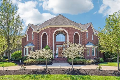 1400 Cobblestone Way, Westlake, OH, 44145-2456 | Card Image