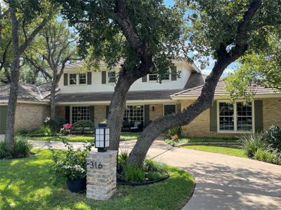 316 Lucy Lane, House other with 4 bedrooms, 4 bathrooms and 8 parking in Horseshoe Bay TX | Image 1