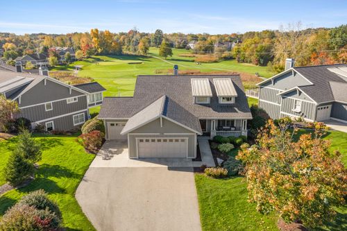 5380 Tee 17 Court Se, Cascade Charter Township, MI, 49546 | Card Image
